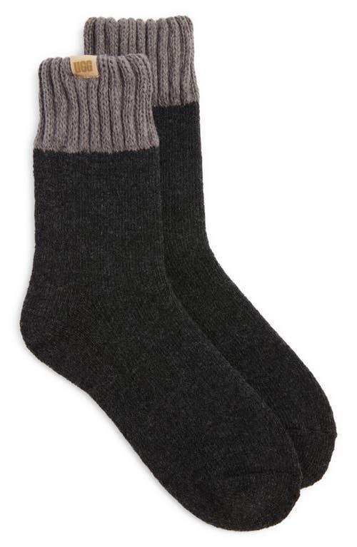 UGG(r) Camdyn Cozy Quarter Socks Product Image