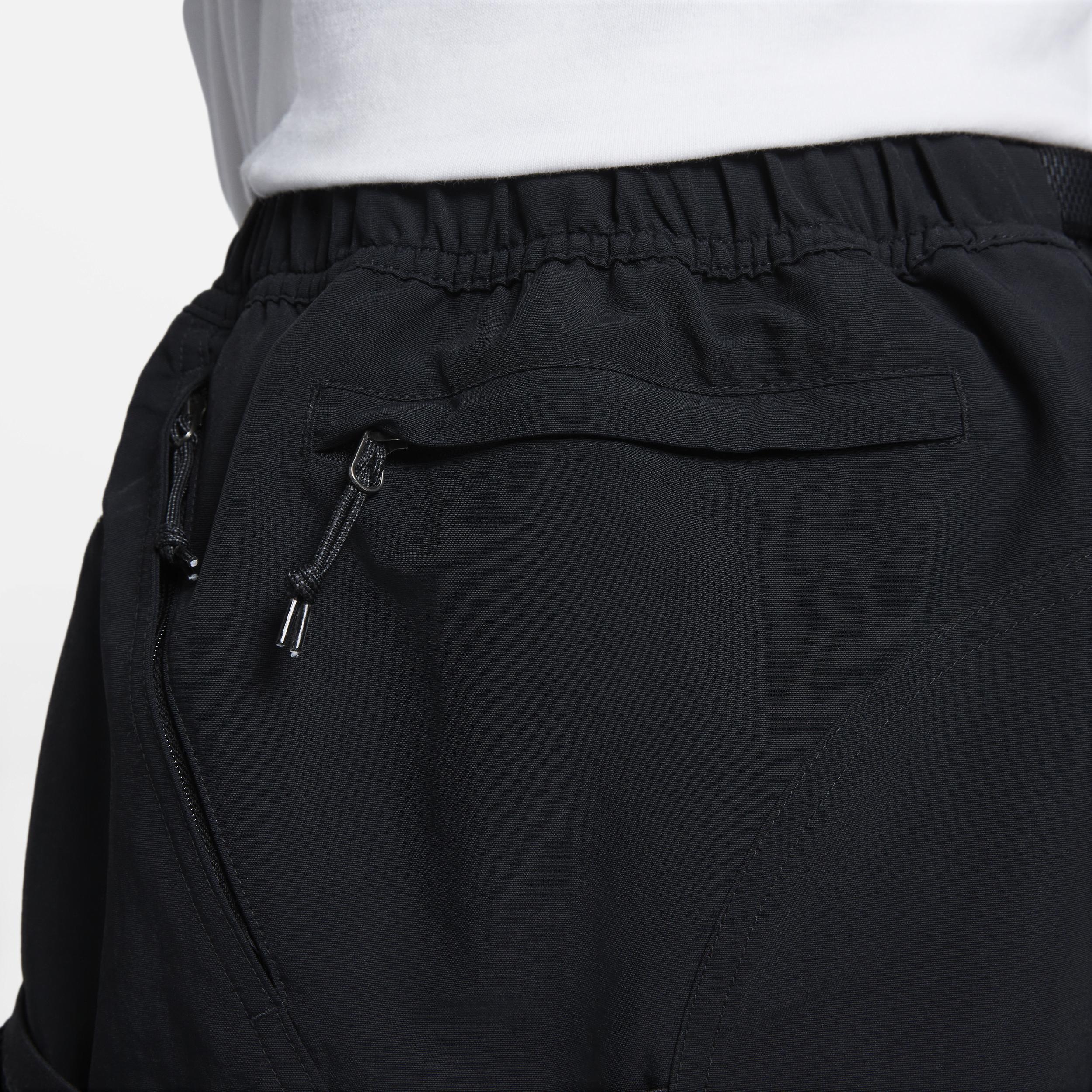 Men's Nike ACG "Snowgrass" Cargo Shorts Product Image