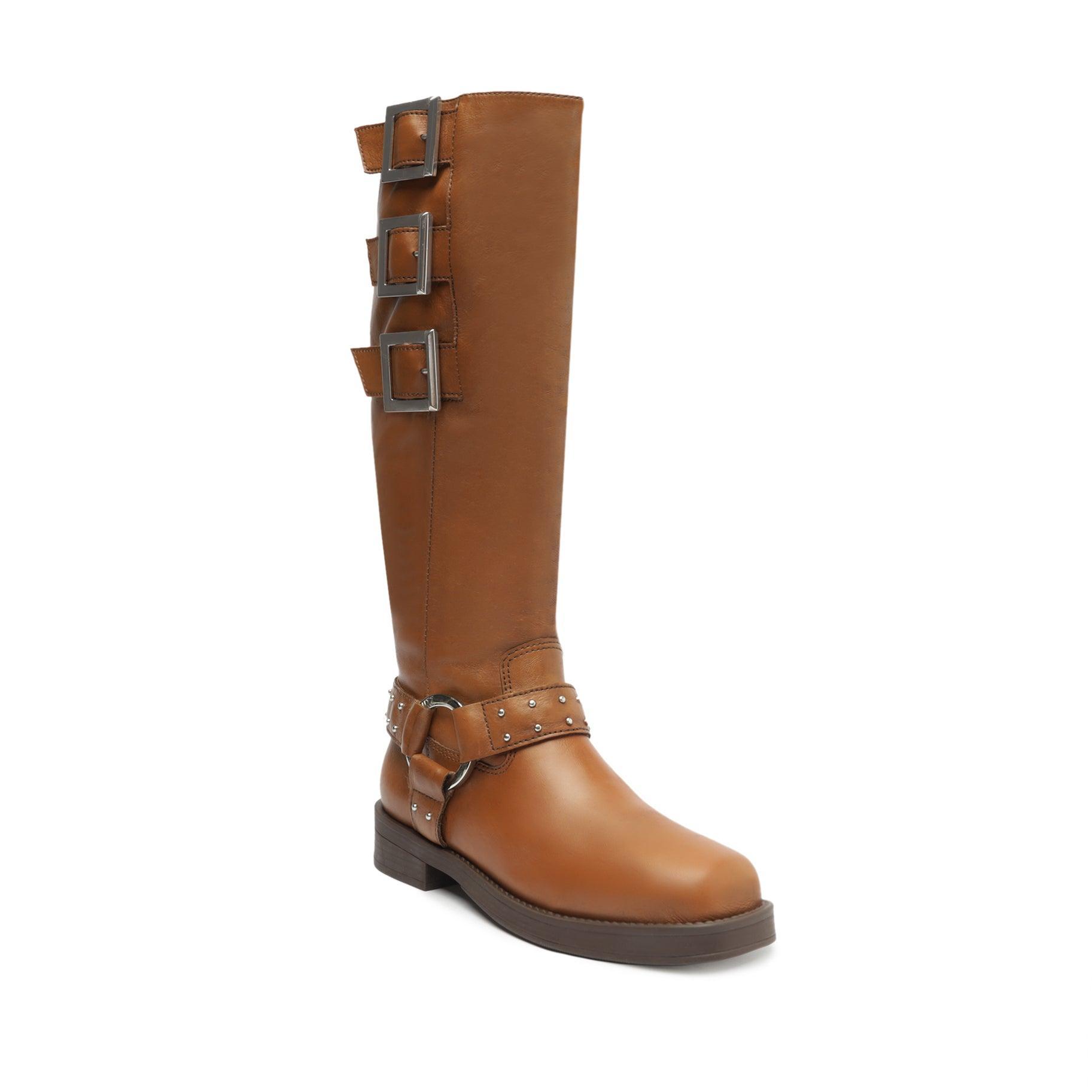 Luccia Buckle Graxo Leather Boot Female Product Image