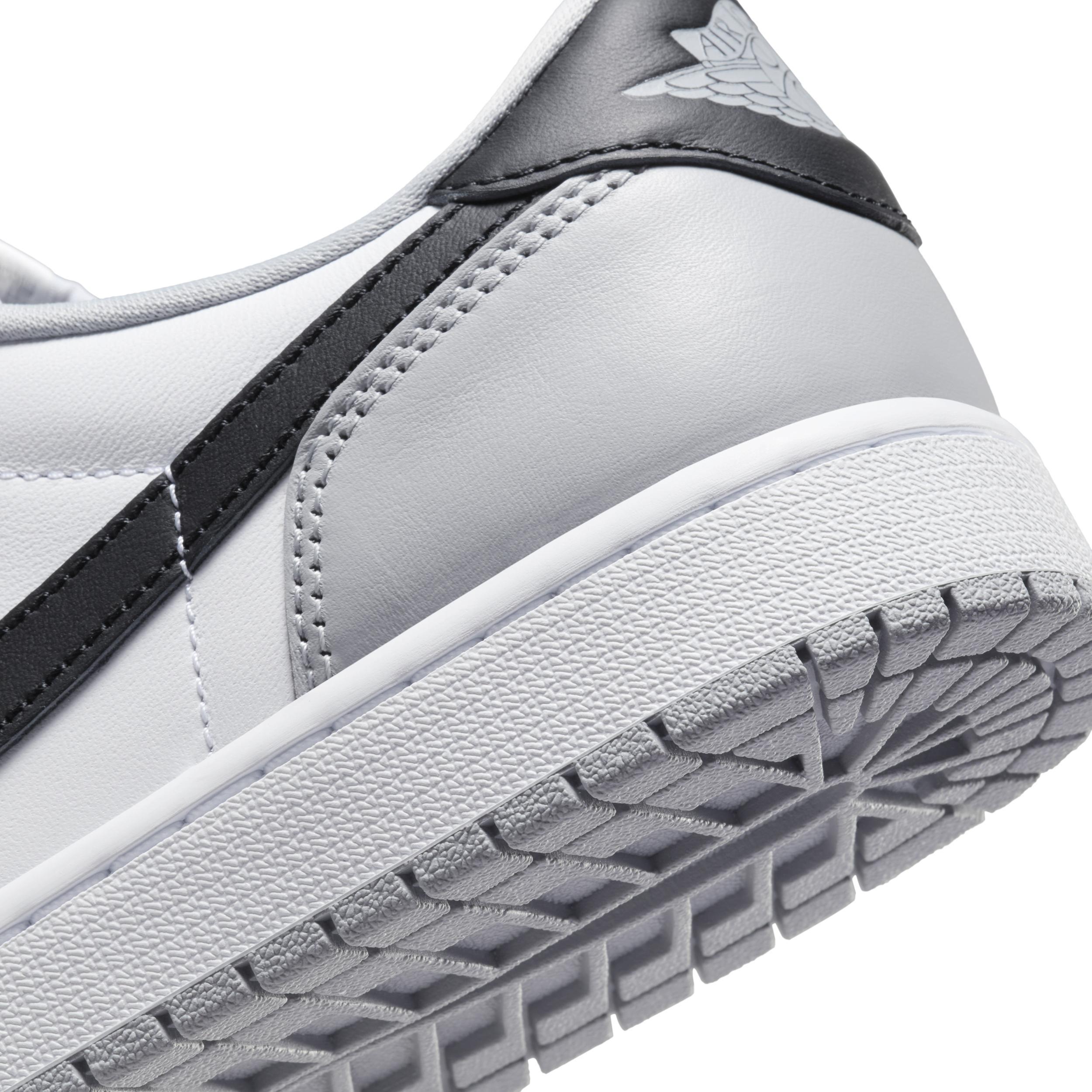 Air Jordan 1 Low OG "Wolf Grey" Shoes Product Image