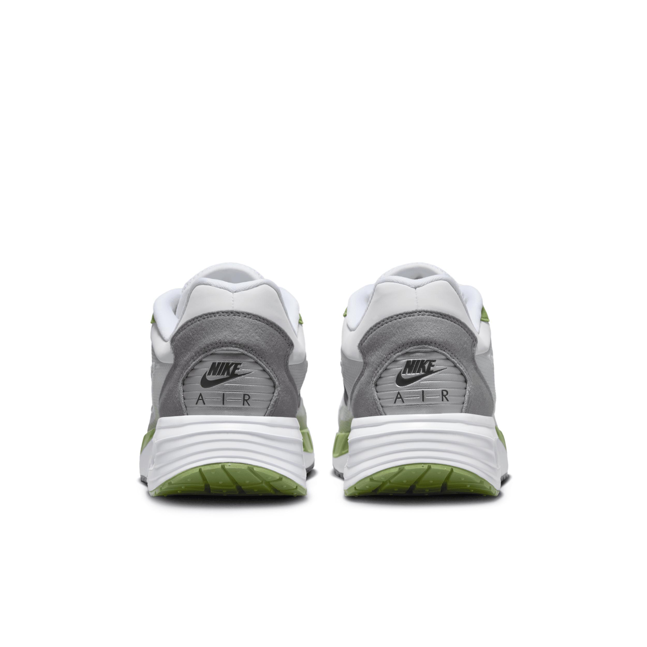 Nike Men's Air Max Solo Shoes Product Image