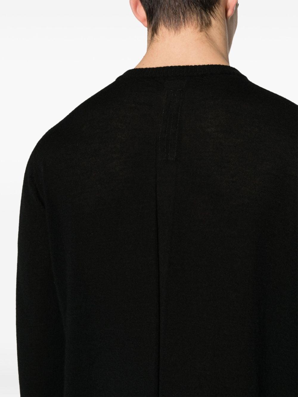 Fine-knit Cashmere Jumper In Black Product Image