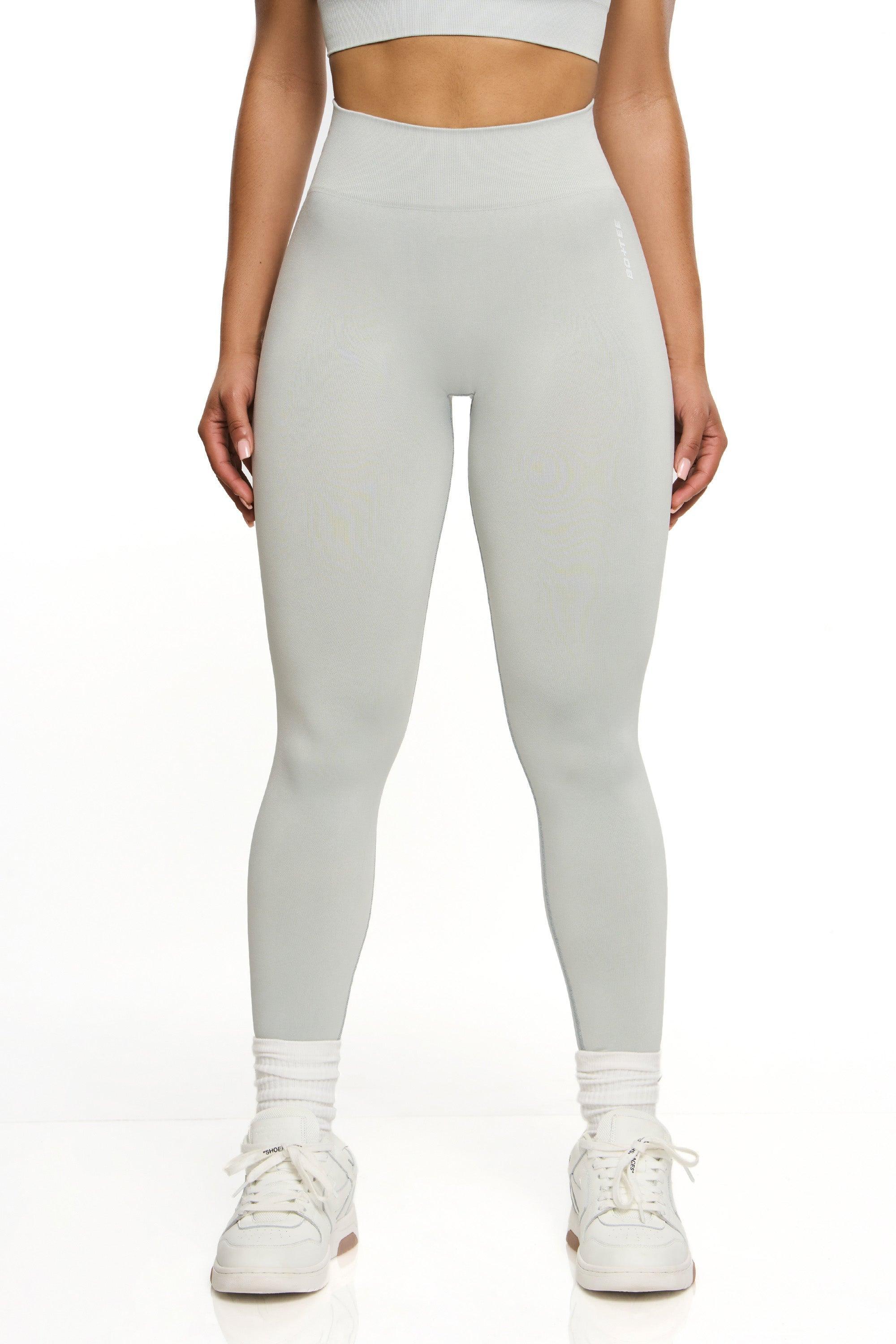 High Waist Seamless Leggings in Grey Product Image