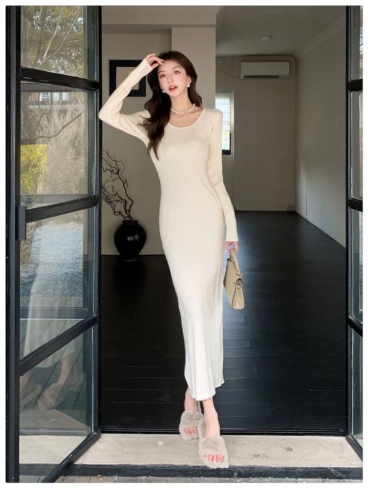 Long Sleeve Round Neck Plain Knit Maxi Sheath Dress Product Image