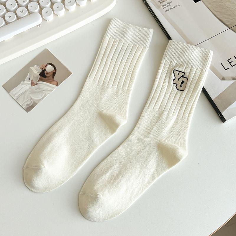 Lettering Crew Socks Product Image