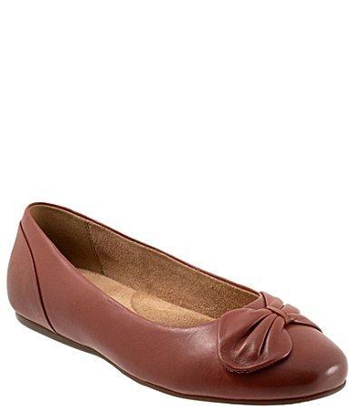 SoftWalk Sofia Bow Ballet Flat Product Image