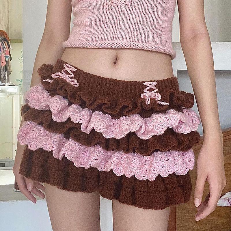 Low Rise Color-Block Ruffled Crochet-Knit Mini Skirt Product Image