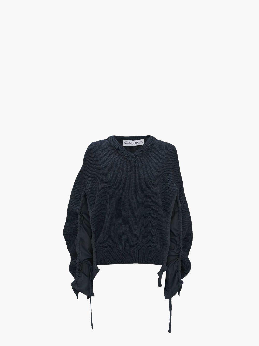 V-NECK JUMPER WITH CURVED SLEEVES in blue | JW Anderson US  Product Image