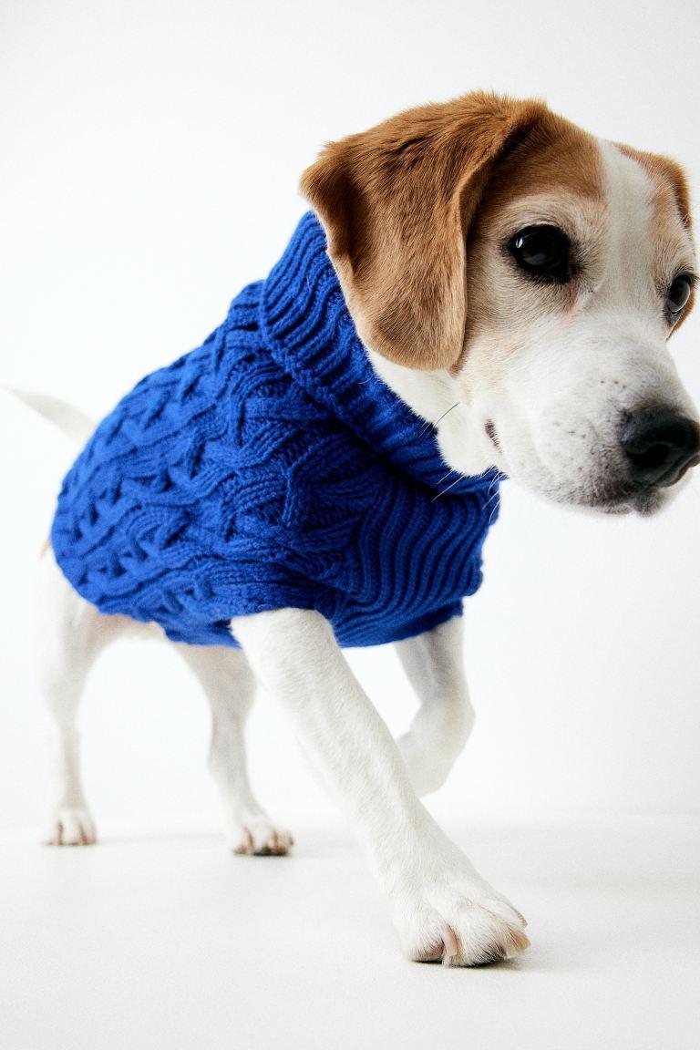 Cable-knit Dog Sweater Product Image