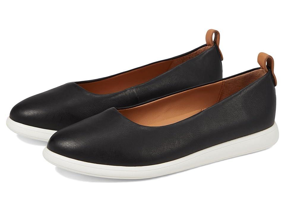 Gentle Souls by Kenneth Cole Bella Leather) Women's Flat Shoes Product Image