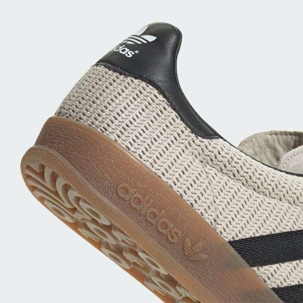 Gazelle Indoor Shoes Product Image