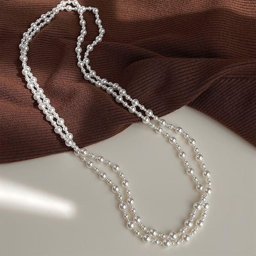 Faux Pearl Necklace Product Image