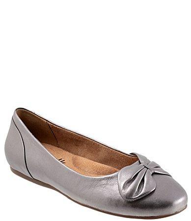 SoftWalk Sofia Bow Ballet Flat Product Image