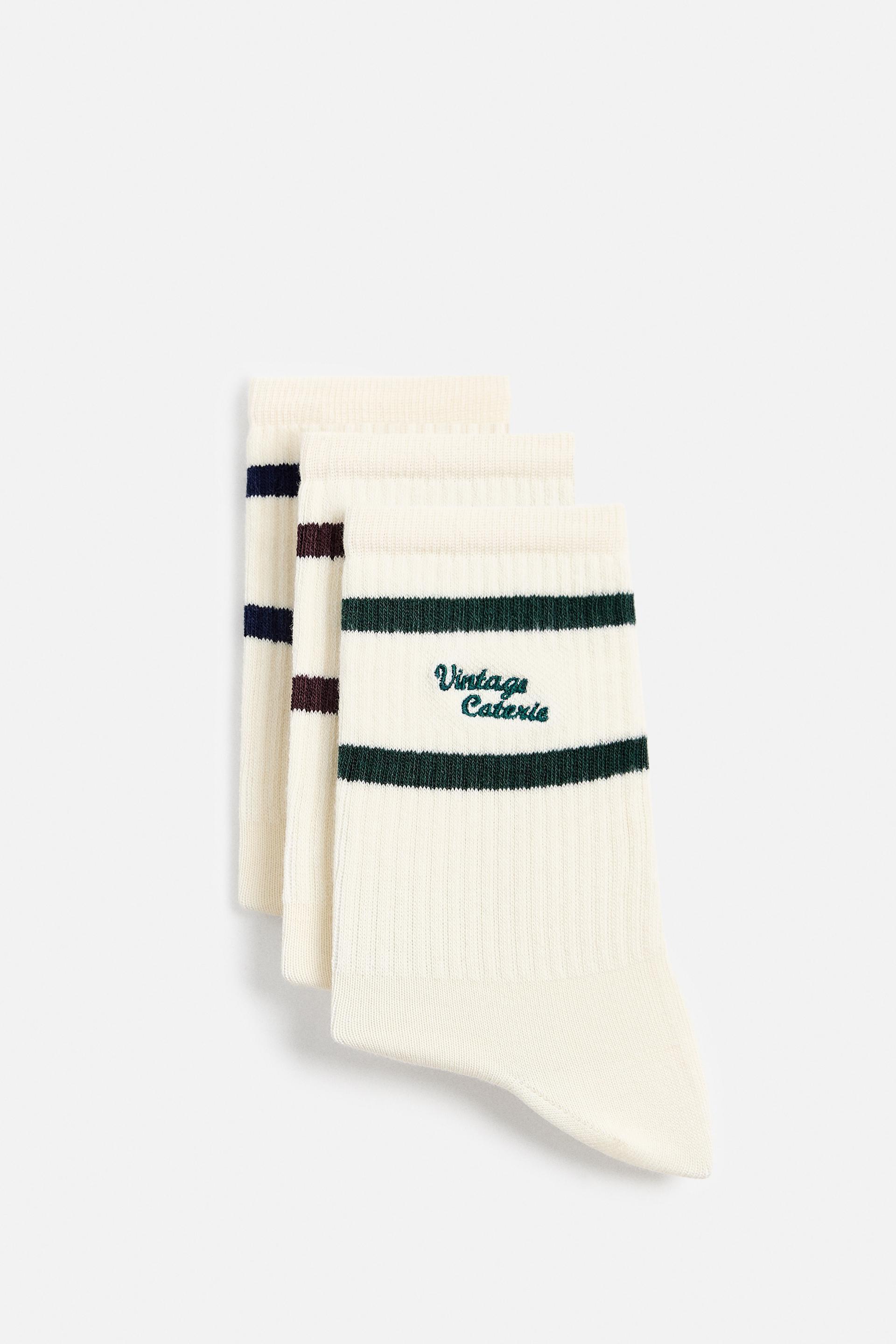 3-PACK OF EMBROIDERED SOCKS Product Image