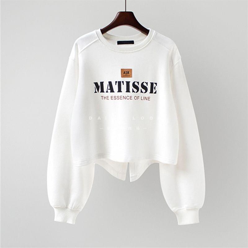 Raglan-Sleeve Crew Neck Lettering Asymmetrical Cropped Sweatshirt Product Image