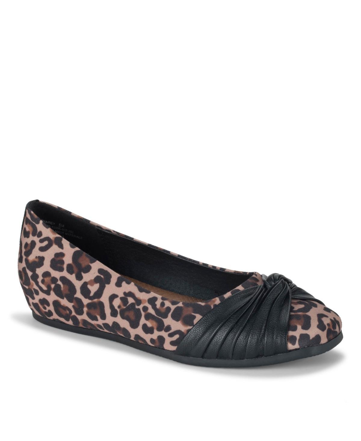 Baretraps Womens Chainey Ballet Flats Product Image