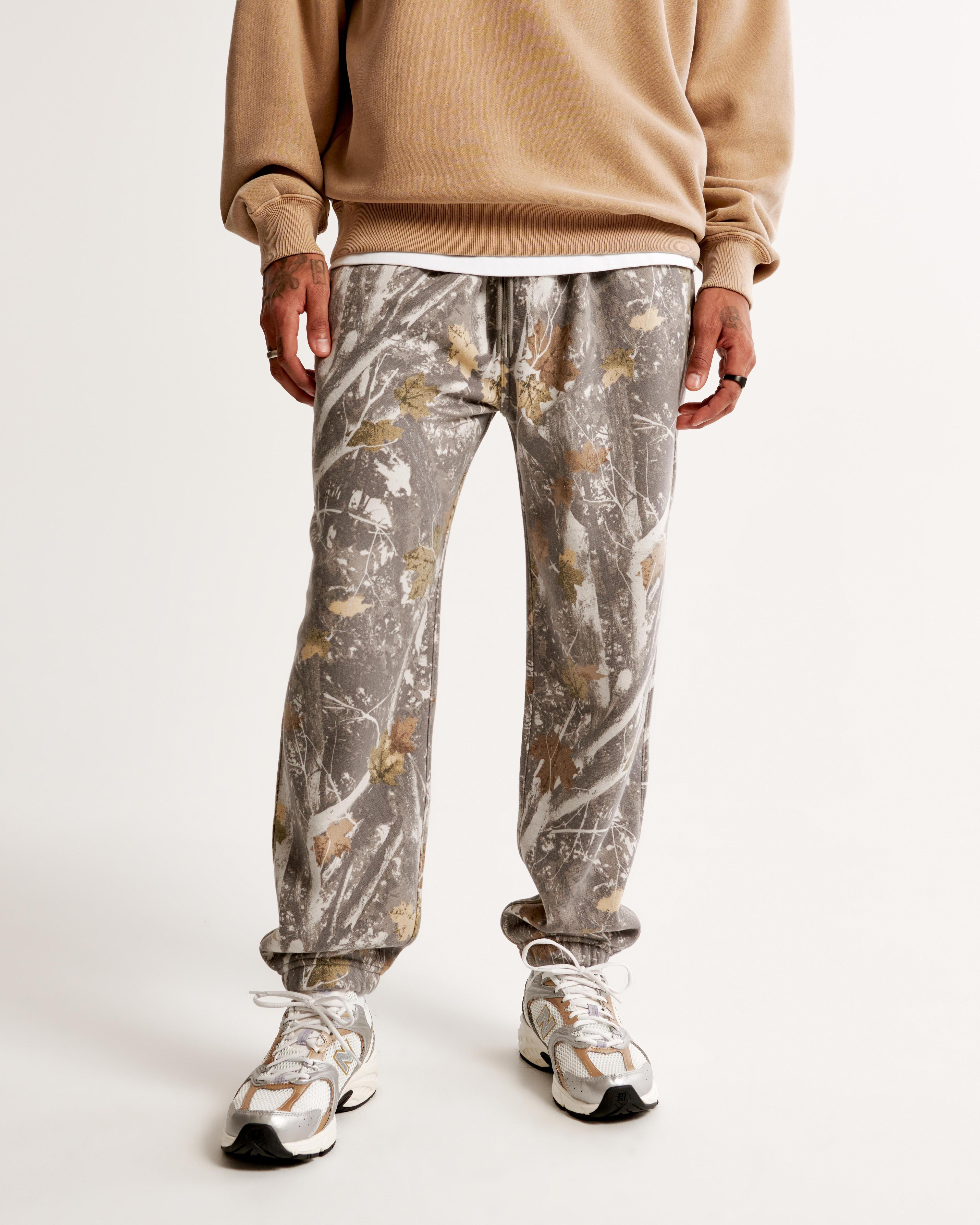 Essential Sweatpant Product Image