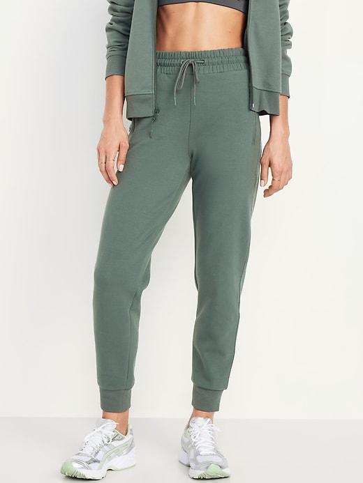 High-Waisted Dynamic Fleece Joggers Product Image