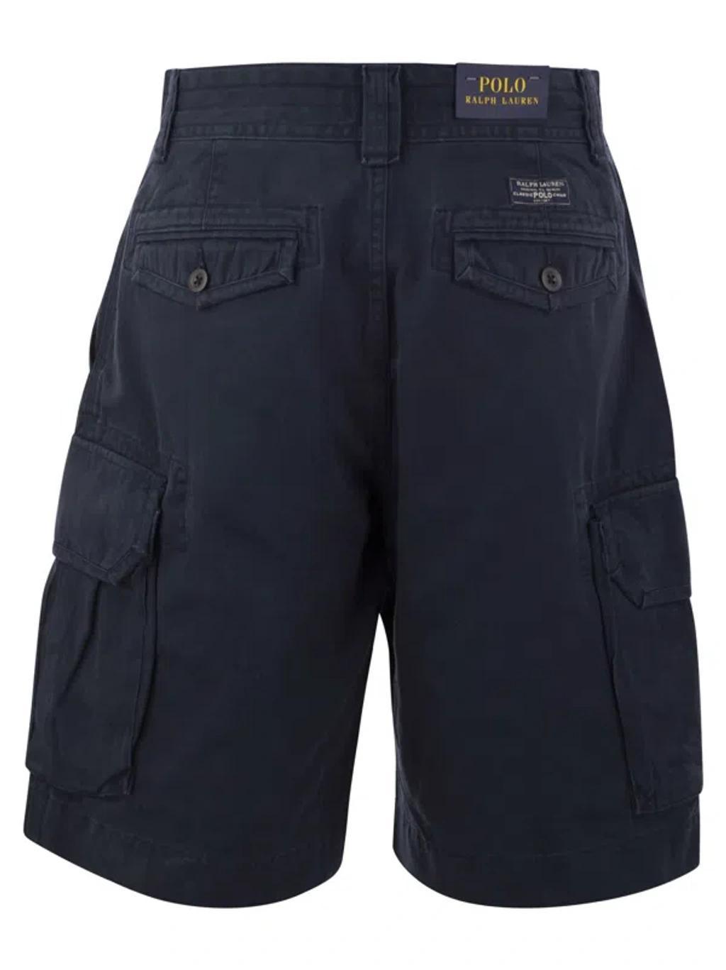 Classic Fit Twill Cargo Short In Navy Blue Product Image