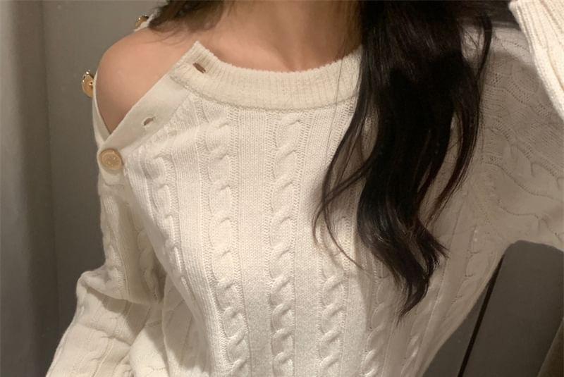 Round Neck Plain Cable Knitted Sweater Product Image