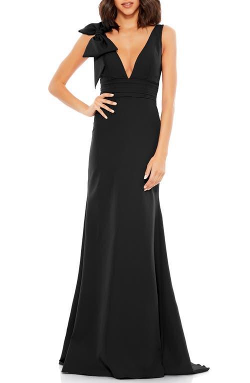 Womens Bow V-Neck A-Line Gown Product Image