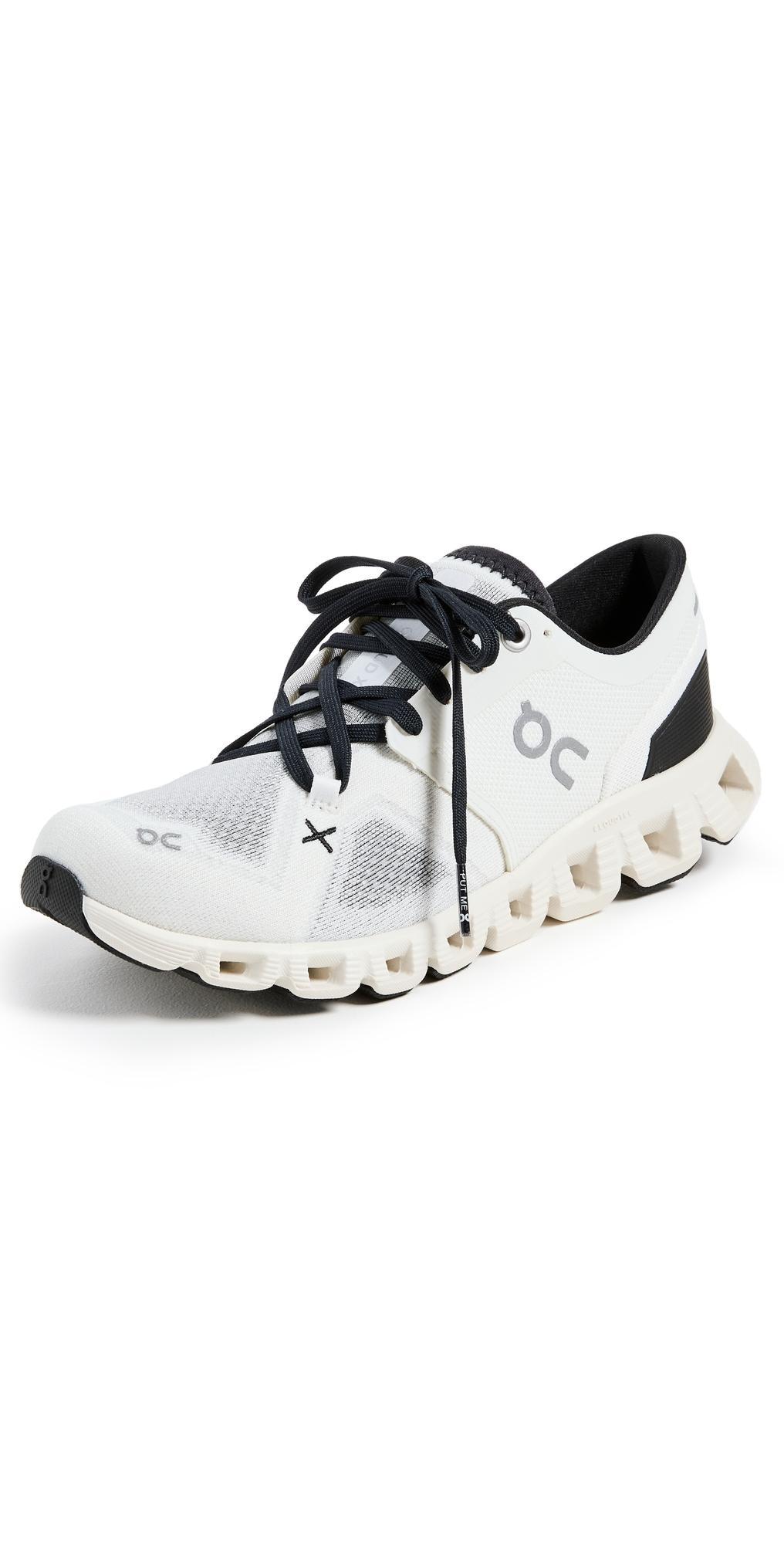 On Cloud X 3 Sneaker in Purple Product Image