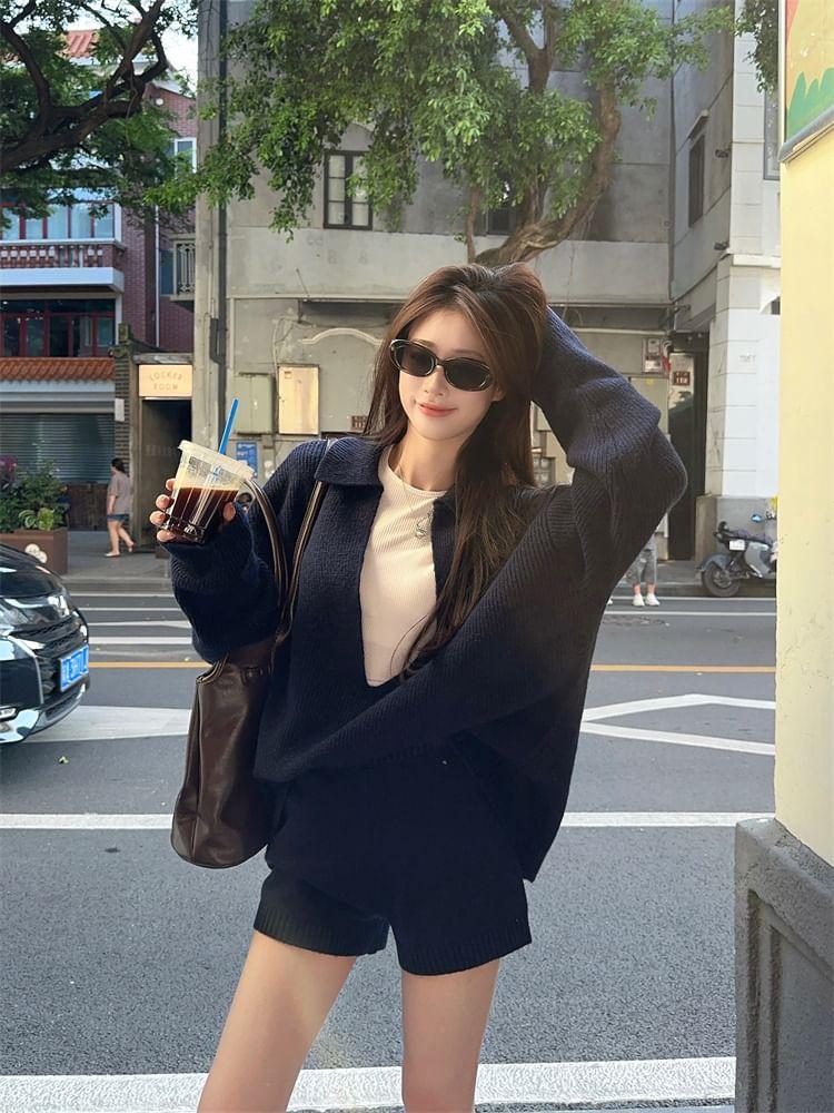 3/4 Sleeve Plain Tee / V-Neck Lapel Loose-Fit Sweater / Knit Shorts Product Image