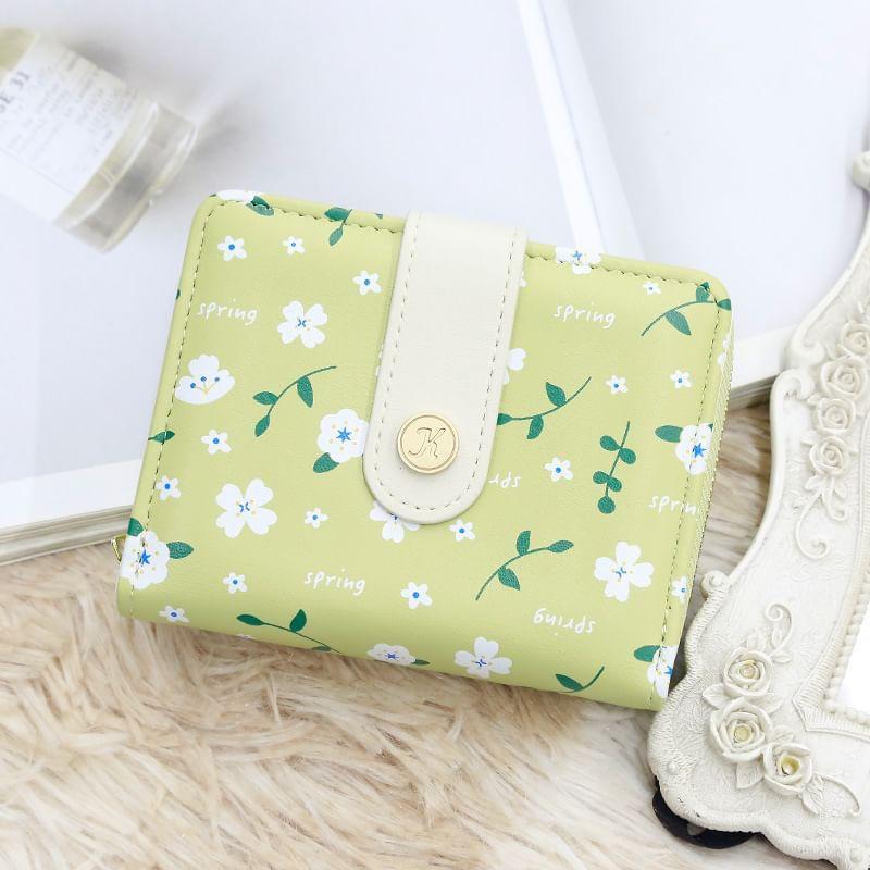 Floral Faux Leather Short Wallet Product Image