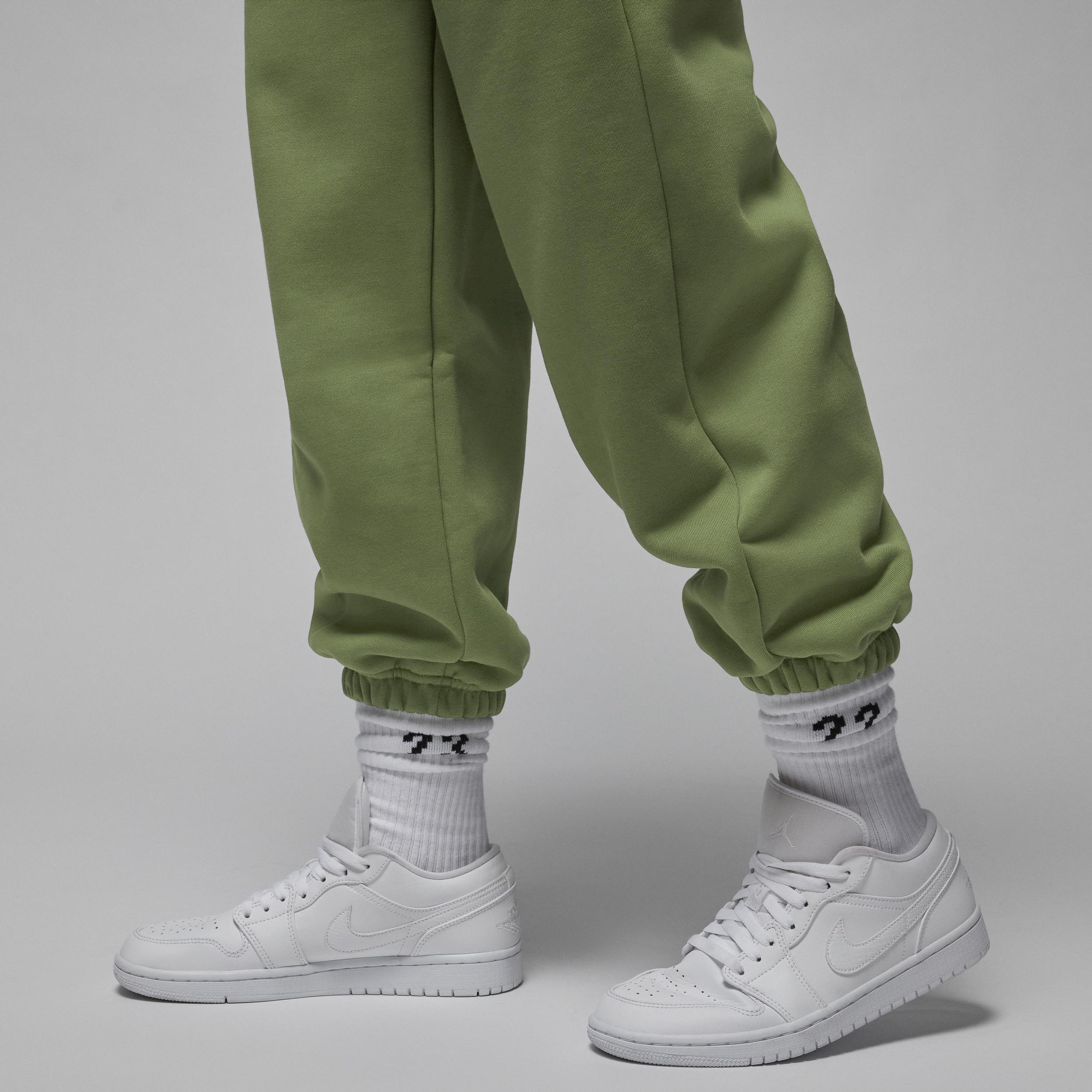 Women's Jordan Flight Fleece Pants Product Image