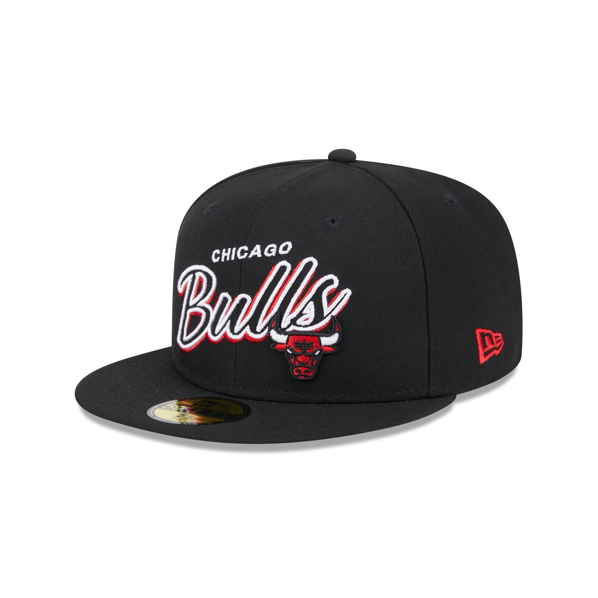 Chicago Bulls Script Sided 59FIFTY Fitted Hat Male Product Image