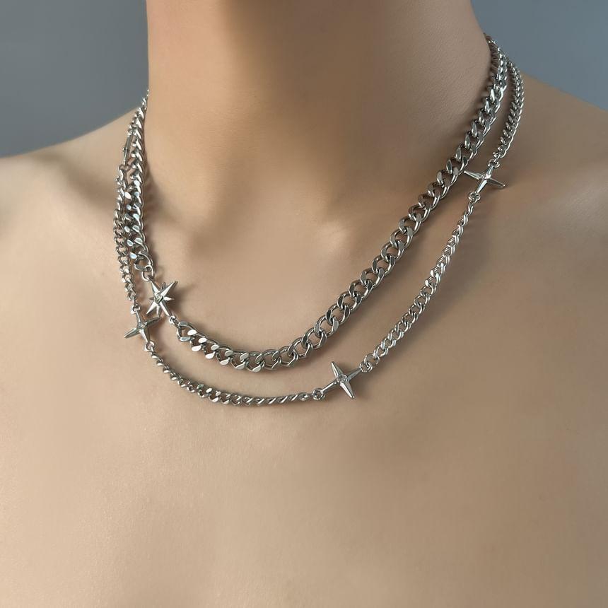 Star Chain Layered Necklace Product Image