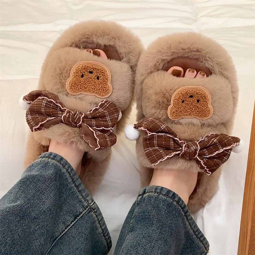 Bear Applique Fluffy Slippers Product Image