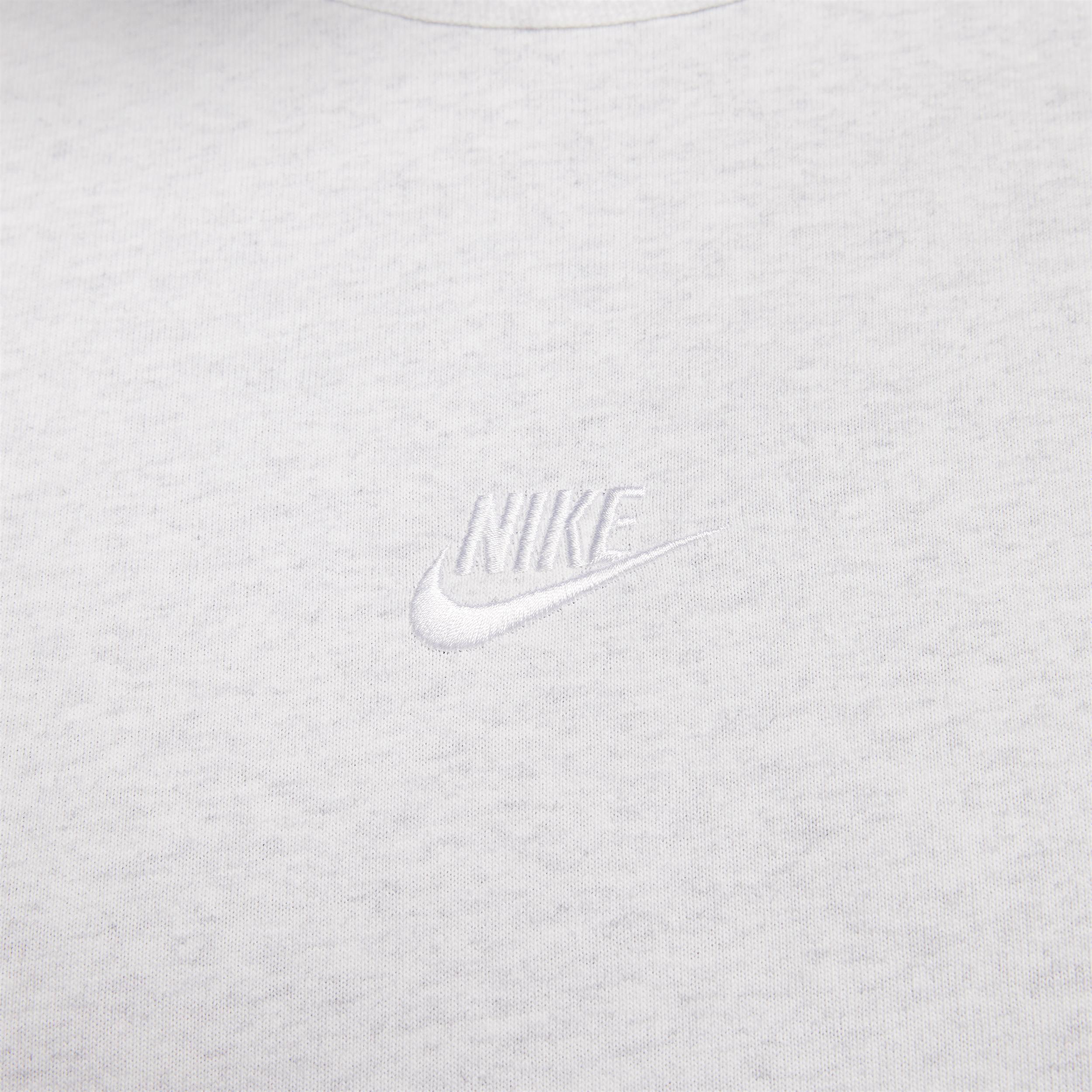 Nike Premium Essentials T-shirt in gray  Product Image