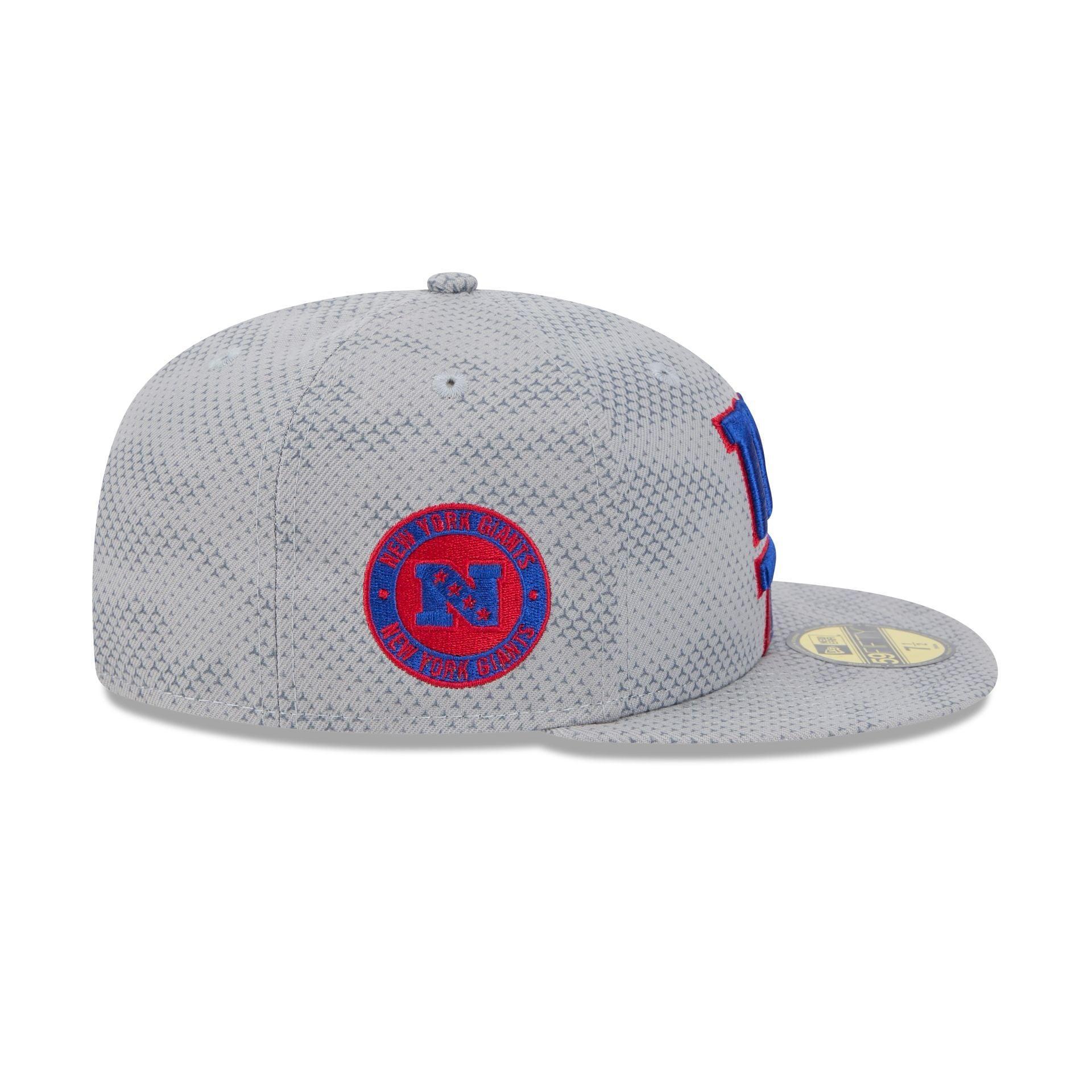 New York Giants 2024 Sideline Gray 59FIFTY Fitted Hat Male Product Image