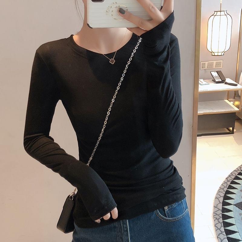 Long-Sleeve Crew Neck Plain Slim Fit T-Shirt Product Image