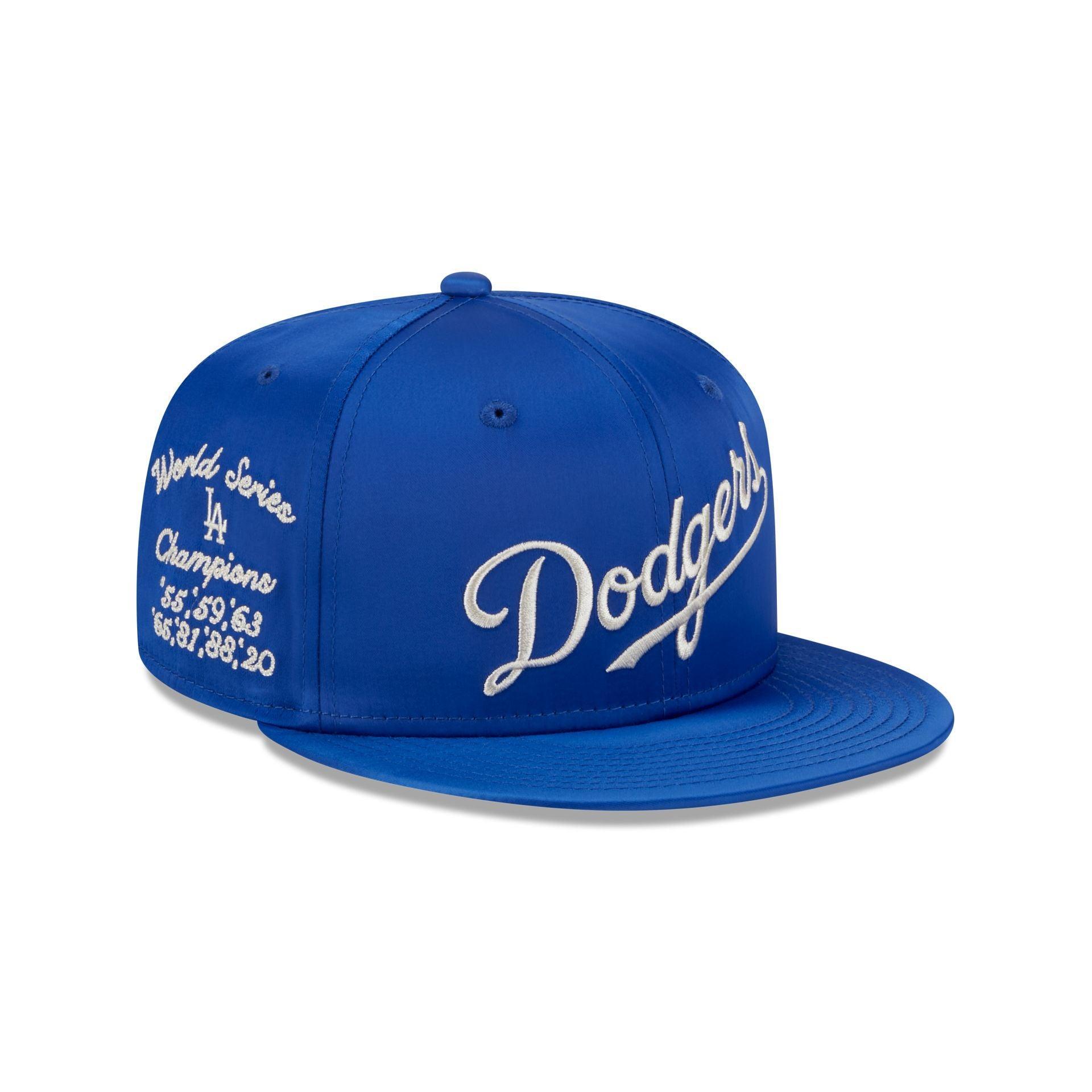 Los Angeles Dodgers Satin Script 9FIFTY Snapback Hat Male Product Image