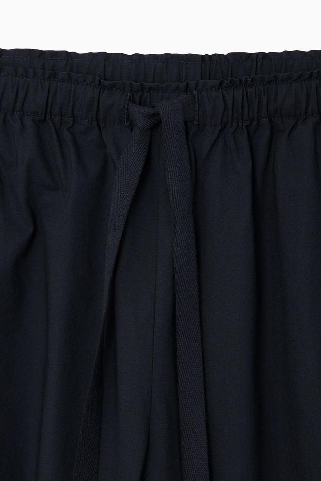 TAPERED DRAWSTRING PANTS Product Image