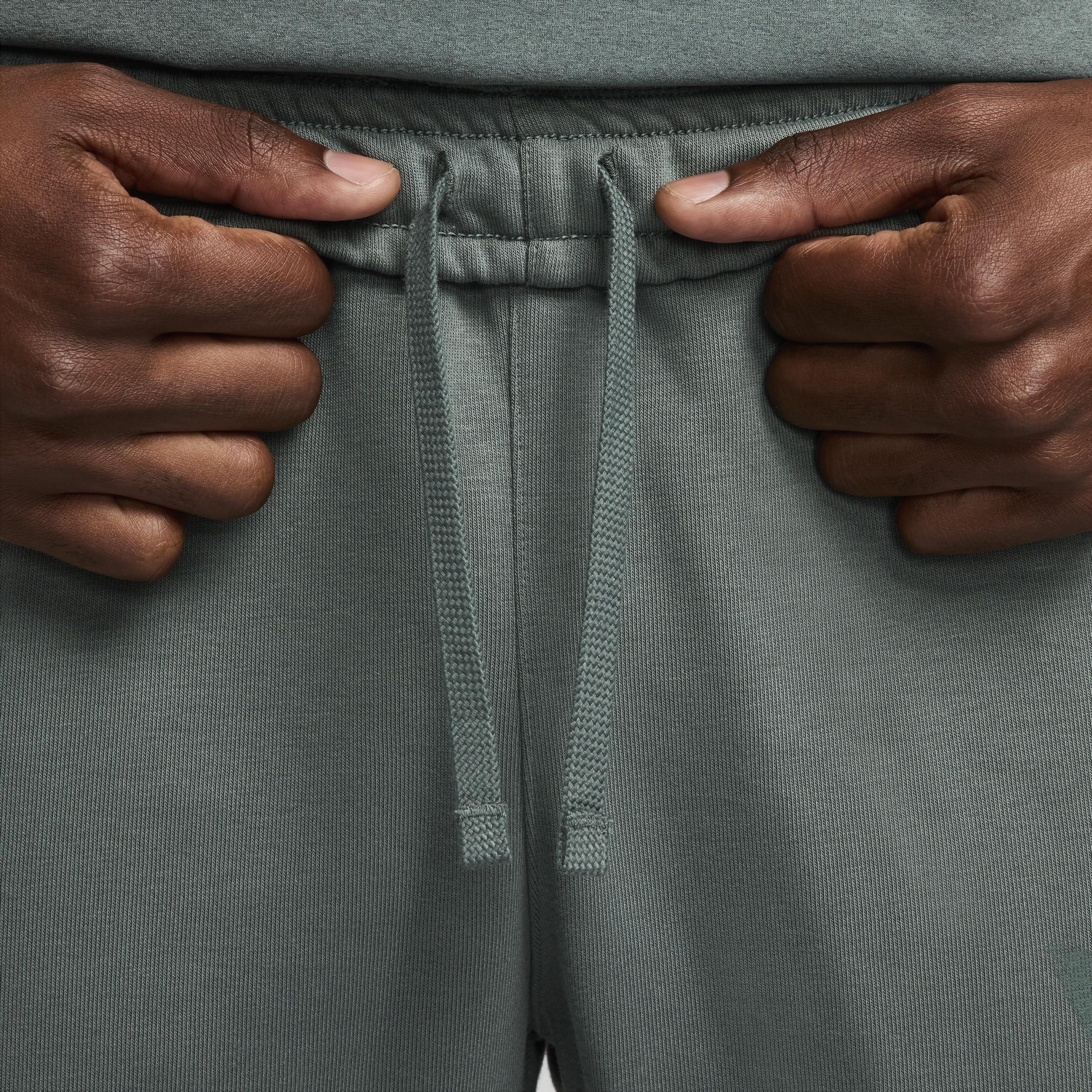 Nike Men's Swoosh Dri-FIT Fleece Fitness Jogger Pants Product Image