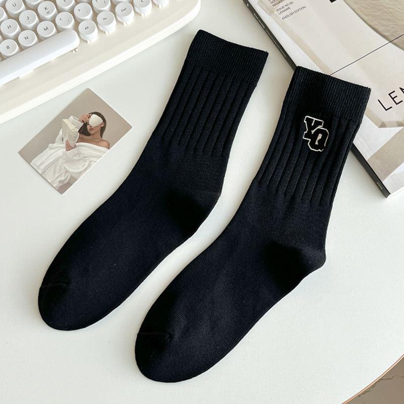 Lettering Crew Socks Product Image