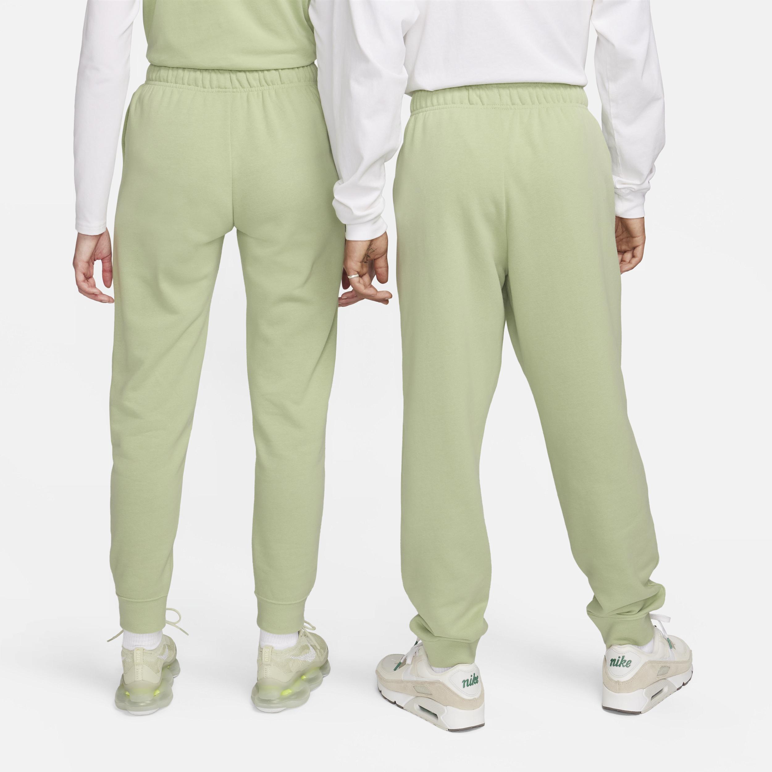 Women's Nike Sportswear Club Fleece Mid-Rise Jogger Pants Product Image