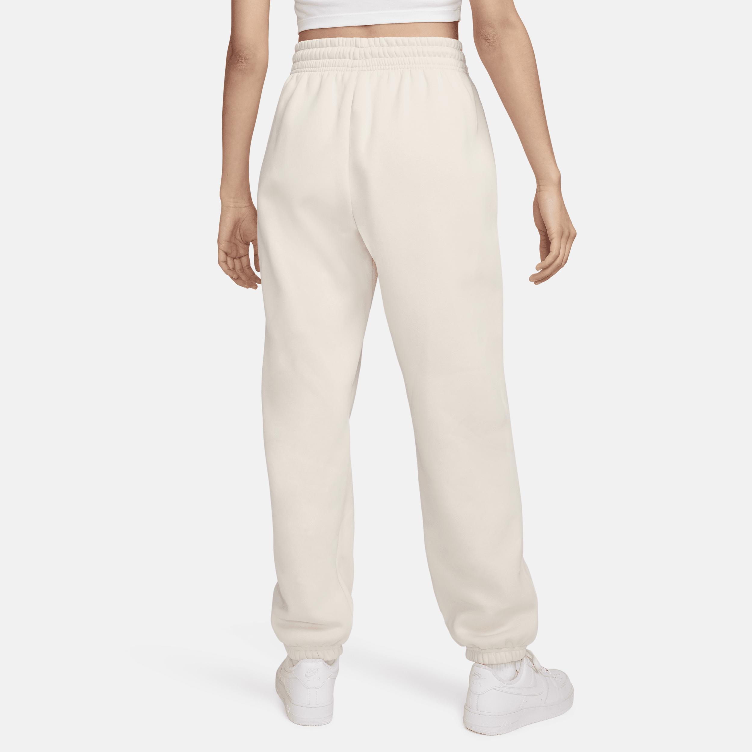 Women's Nike Sportswear Phoenix Fleece High-Waisted Oversized Sweatpants Product Image