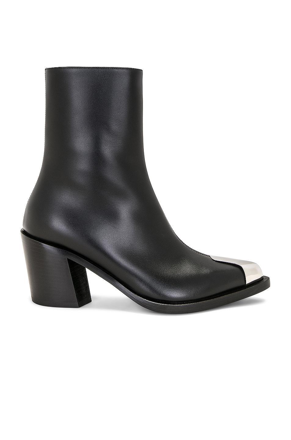 Alexander McQueen Leather Boot in Black & Silver - Black. Size 37 (also in ). Product Image