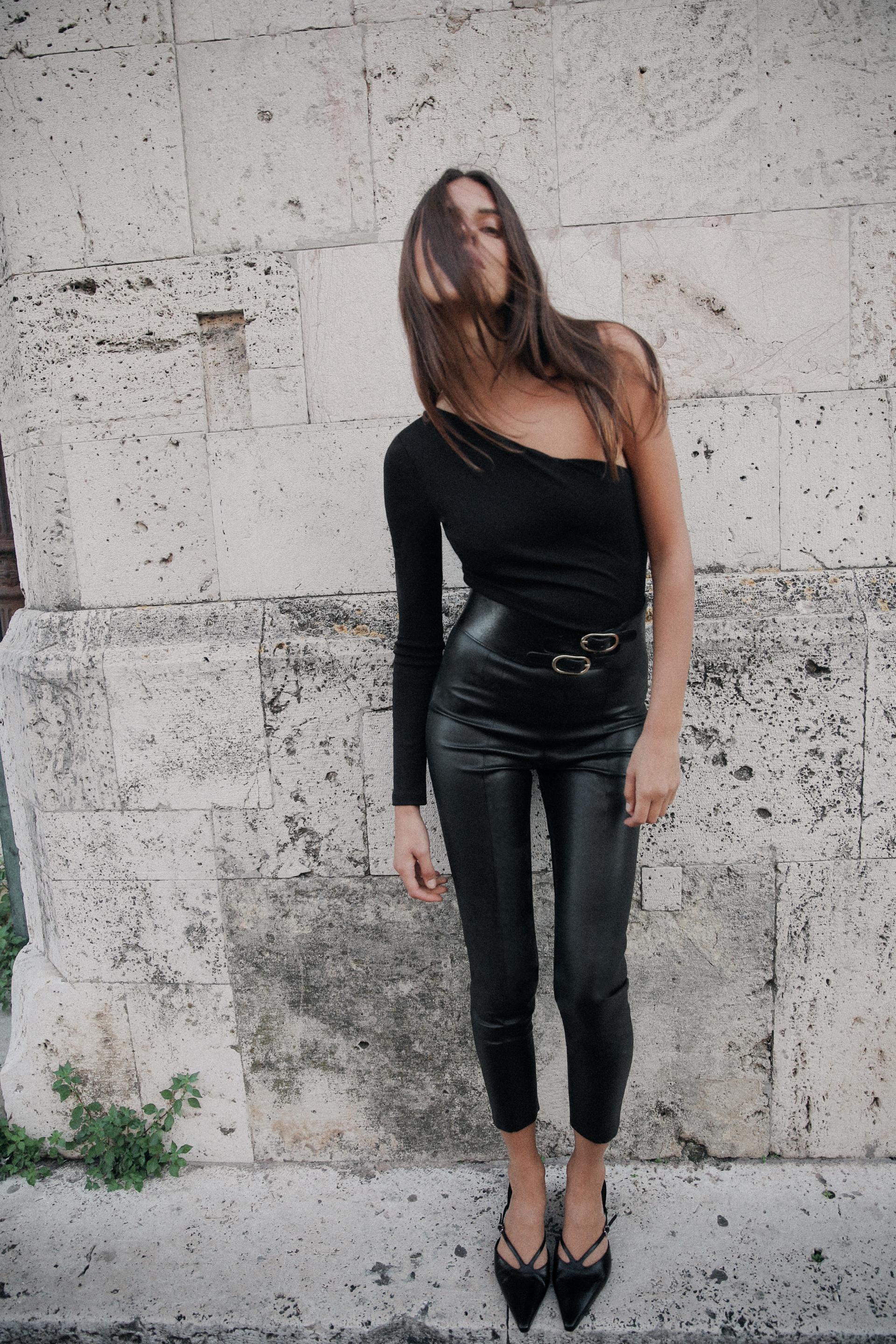 HIGH RISE FAUX LEATHER LEGGINGS product image