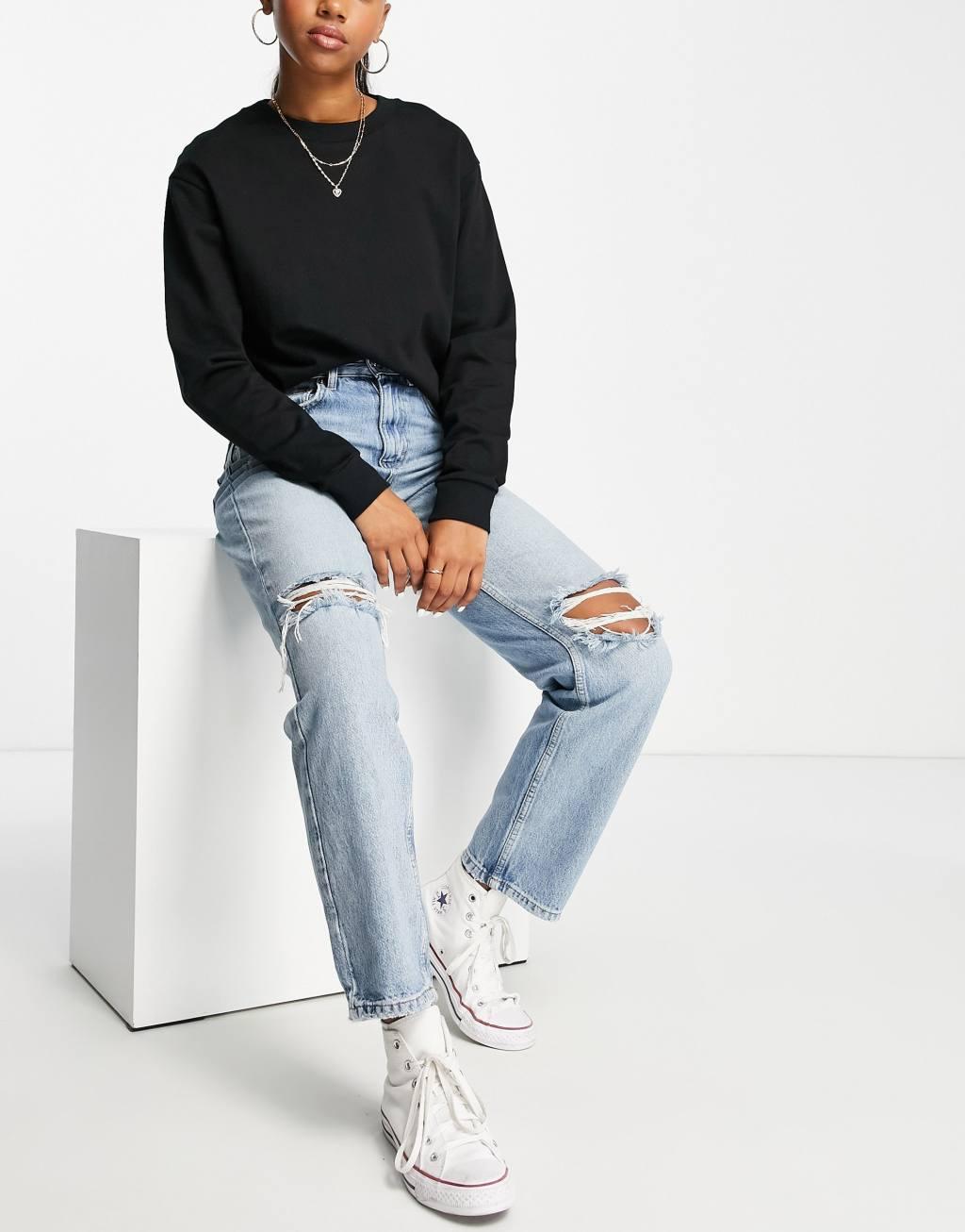 Only Robyn distressed straight leg jeans in light blue wash  Product Image