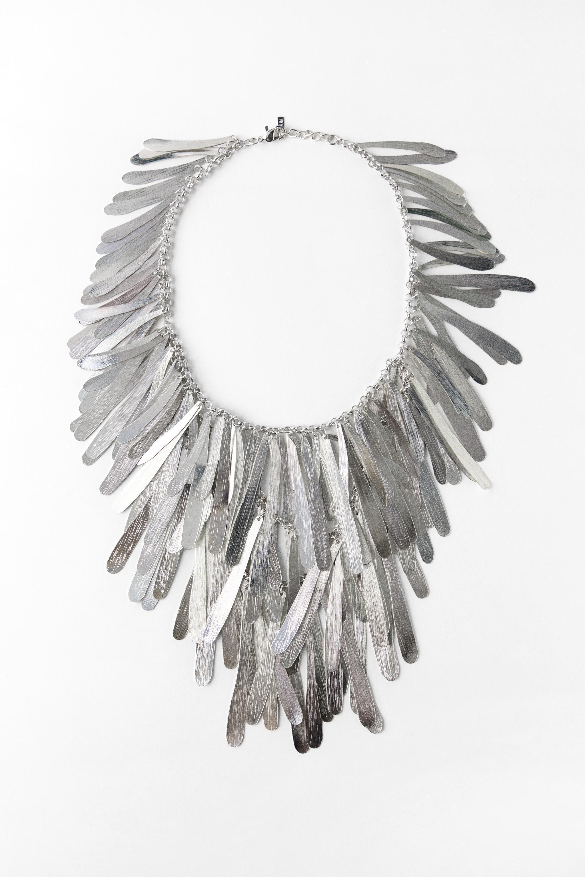 MULTI PLATE NECKLACE Product Image