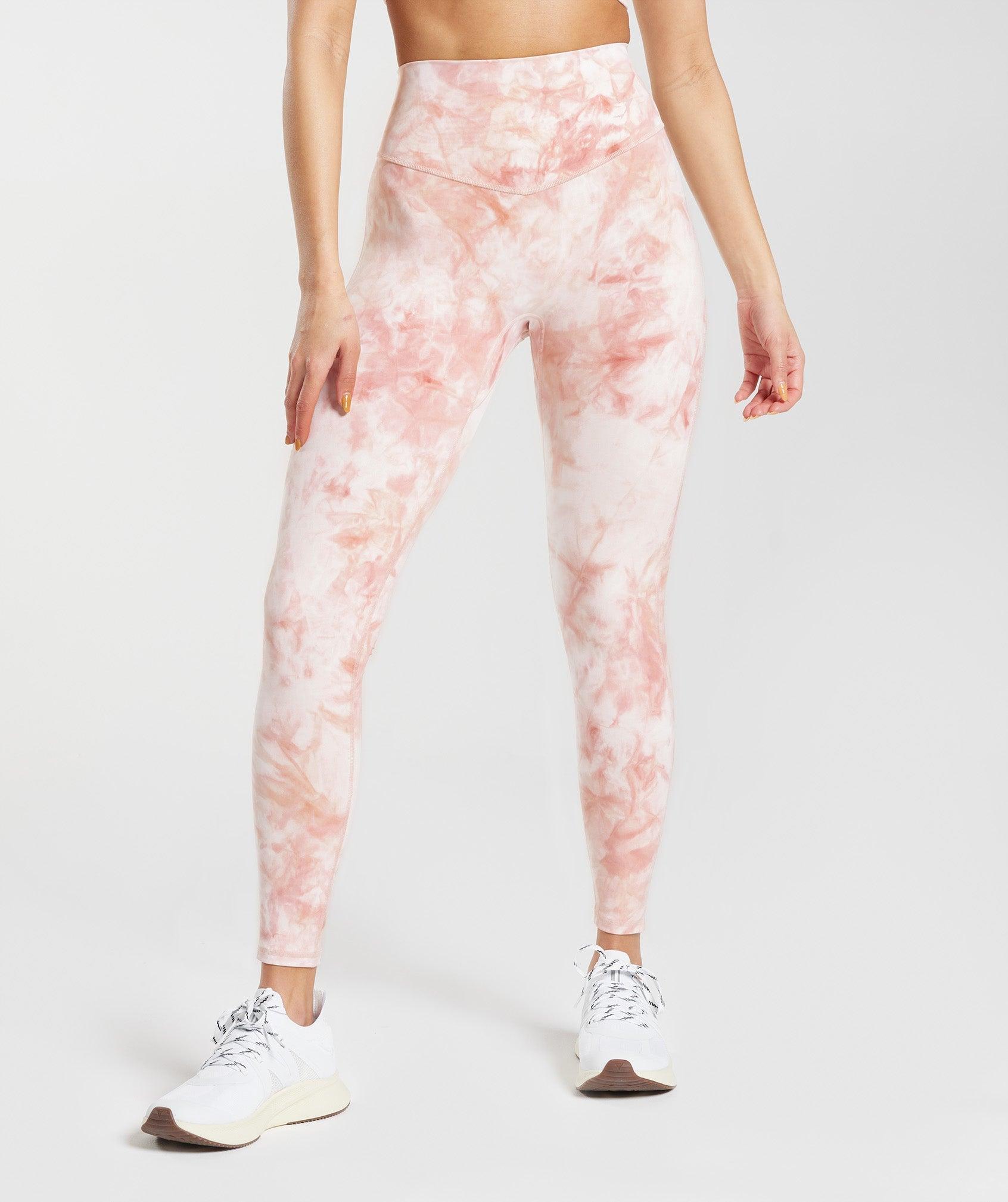 Elevate Spray Dye Leggings Product Image