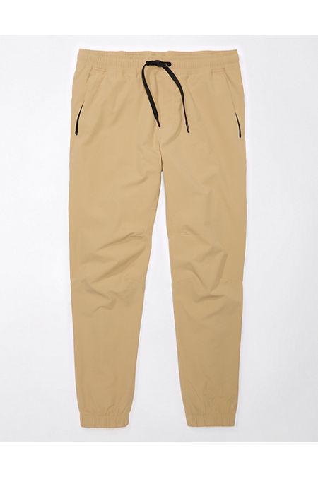 AE 247 Tech Jogger Men's Product Image