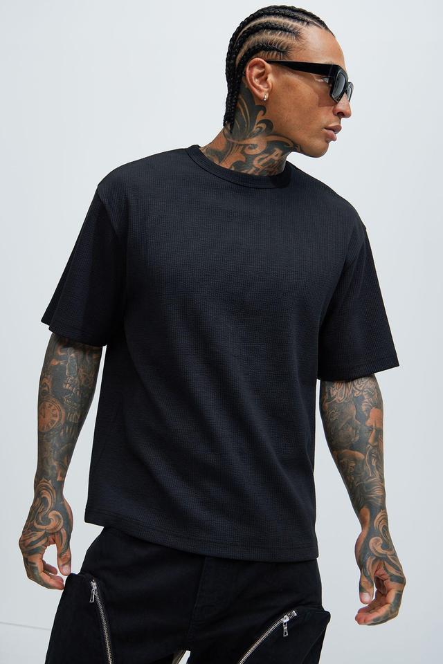 Burke Textured Tee - Black Product Image