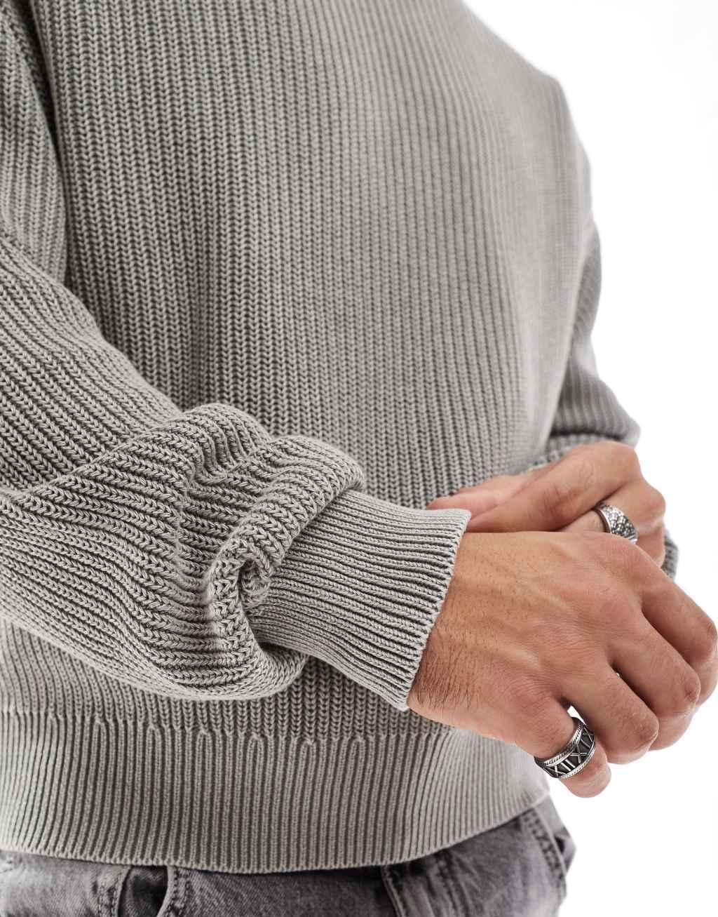 Bershka ribbed knitted sweater in gray Product Image