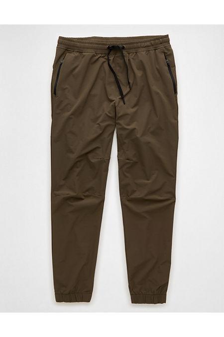 AE 247 Tech Jogger Men's Product Image